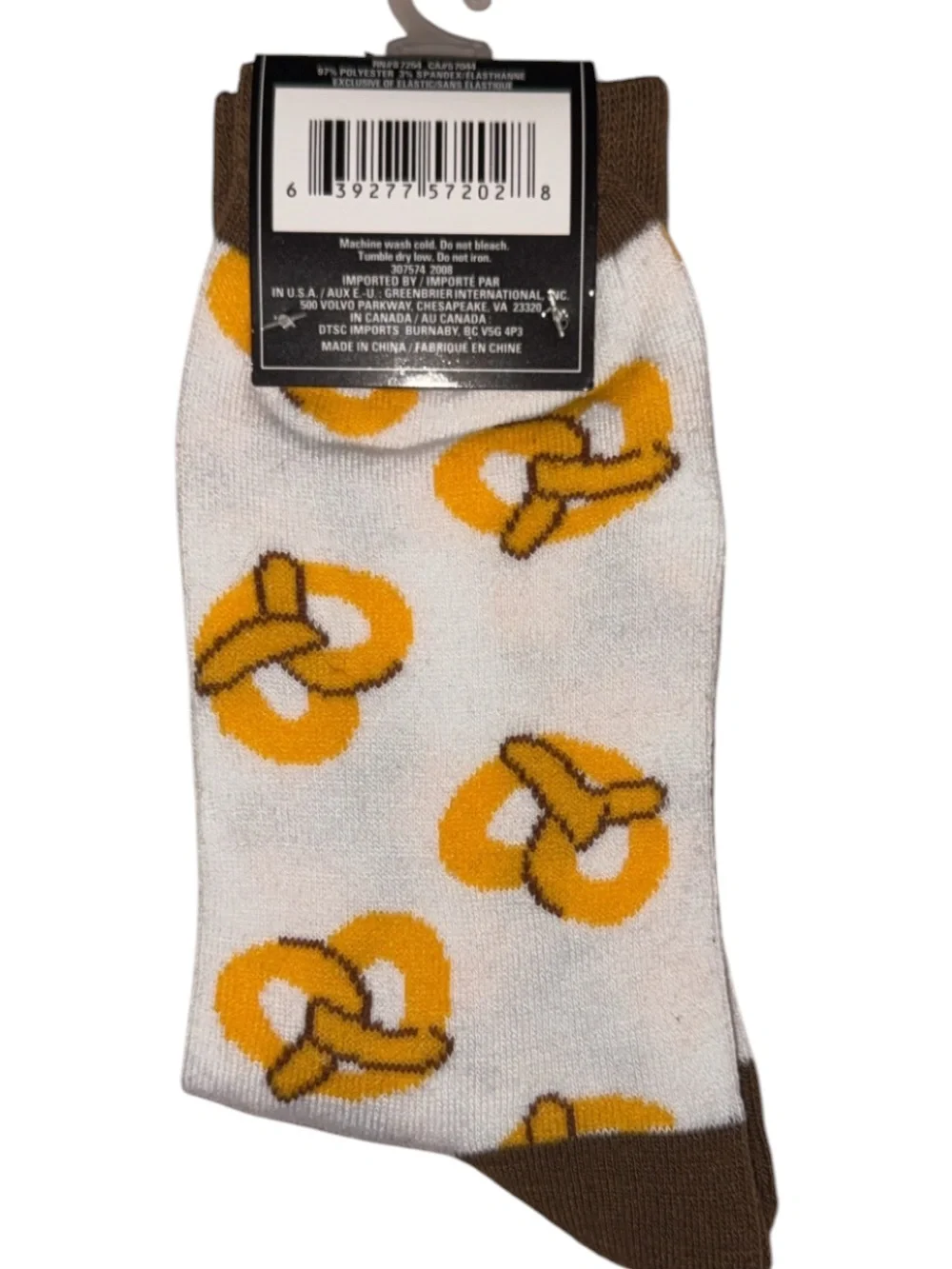 Men's White Pretzel Pattern Fashion Socks
